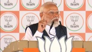 ‘মহিলা সংরক্ষণ বিলের বিরোধিতার সাজা পেতে হবে’, পুরুলিয়ার সভা থেকে তৃণমূলকে হুঁশিয়ারি মোদির